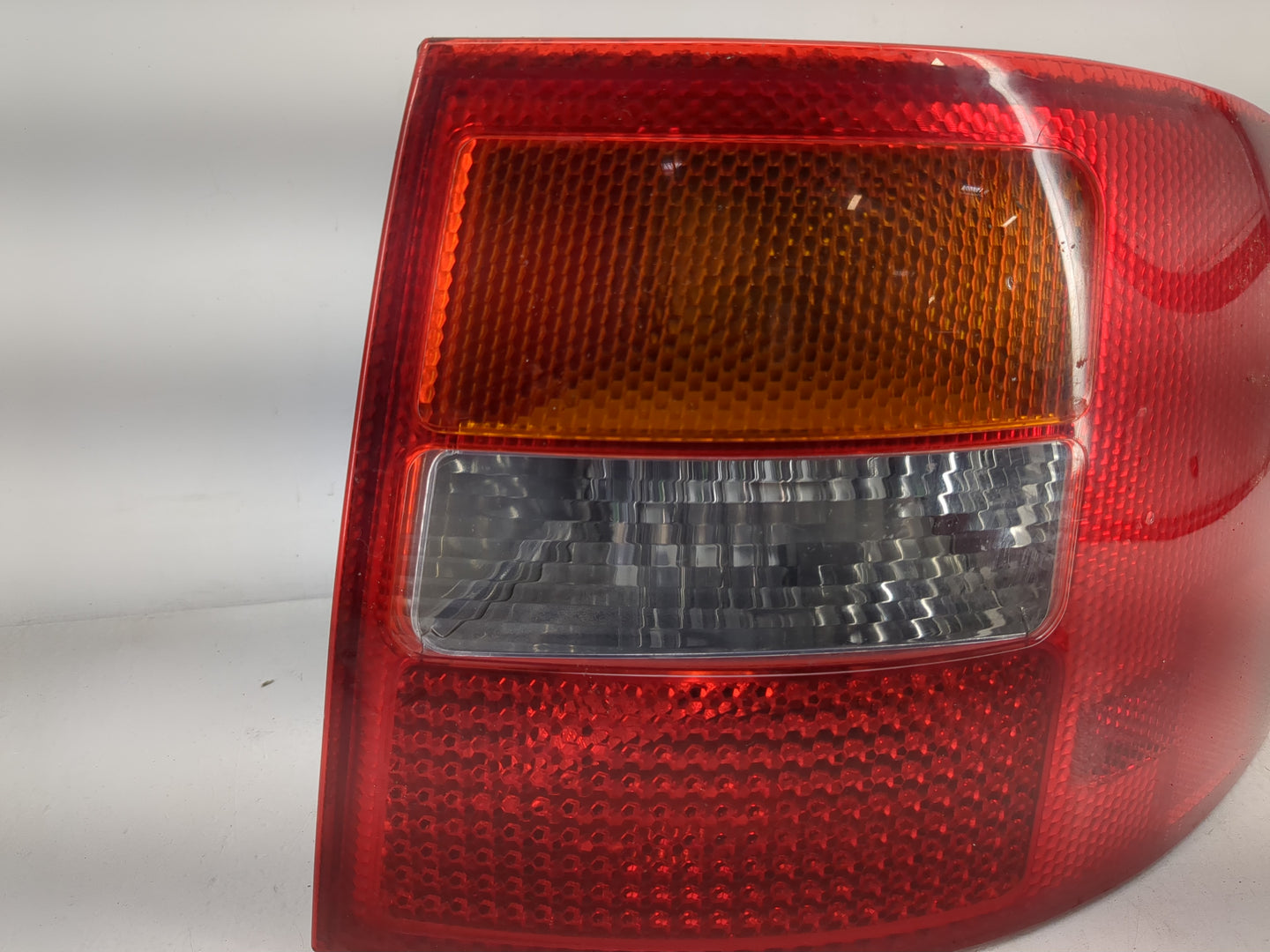 2002-2005 Audi Allroad Quattro Tail Light Assembly Passenger Right OEM P/N:4B9 945 096 Fits Fits 2002 2003 2004 2005 OEM Use