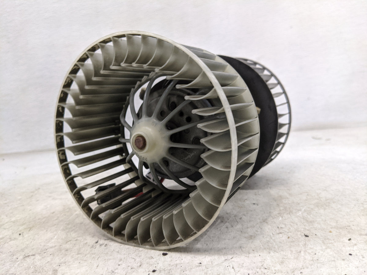 2002 Bmw 325ci Heater AC Blower Motor P/N:70669 Fits Fits 2001 2003 2004 2005 2006 2007 2008 2009 2010 OEM Used Auto Parts -