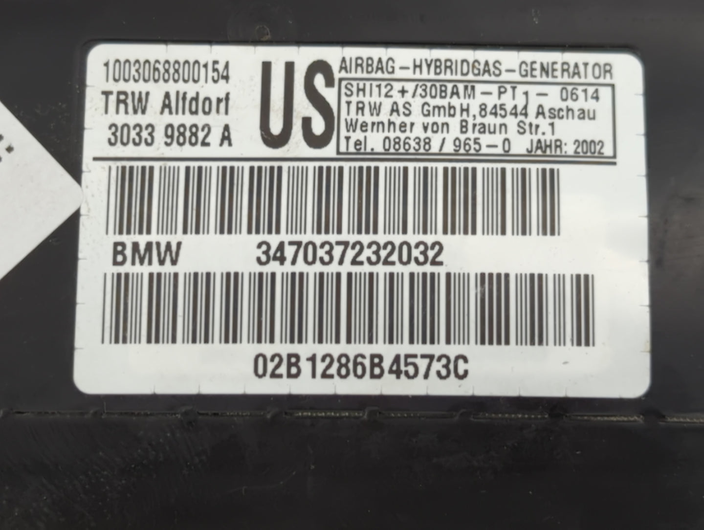 2001-2005 Bmw 325i Air Bag Passenger Right Knee OEM P/N:3033 9882 A 02B1286B4573C, 347037232032 Fits Fits 2001 2002 2003 200
