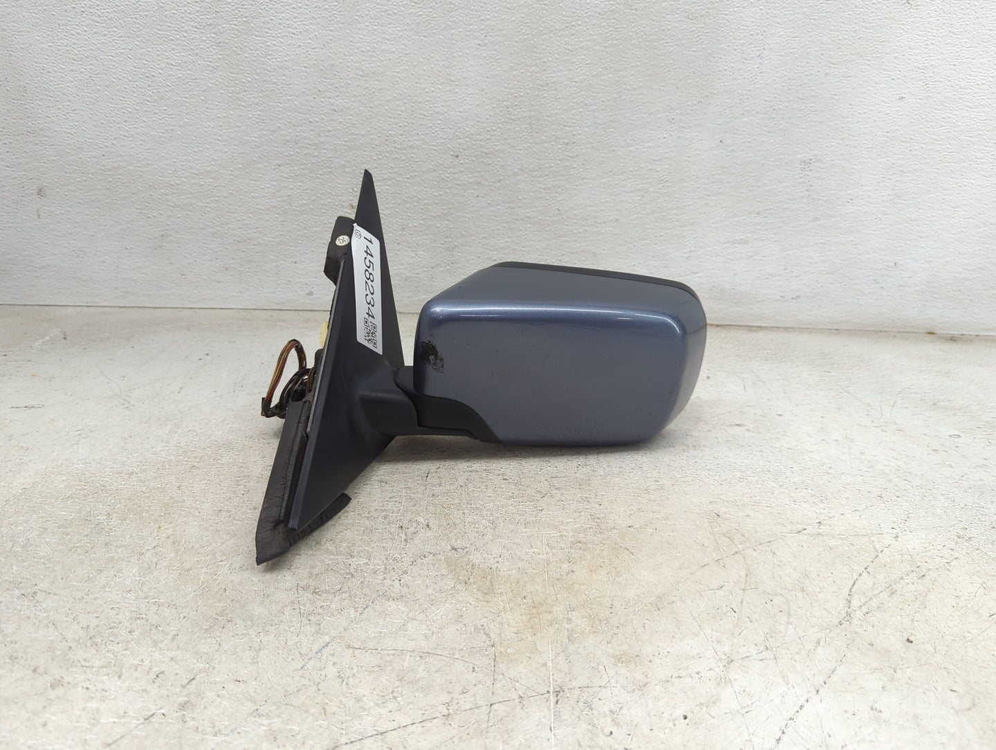 2001-2003 Bmw 325i Driver Side View Mirror - Left Door Mirror OEM Used - Oemusedautoparts1.com