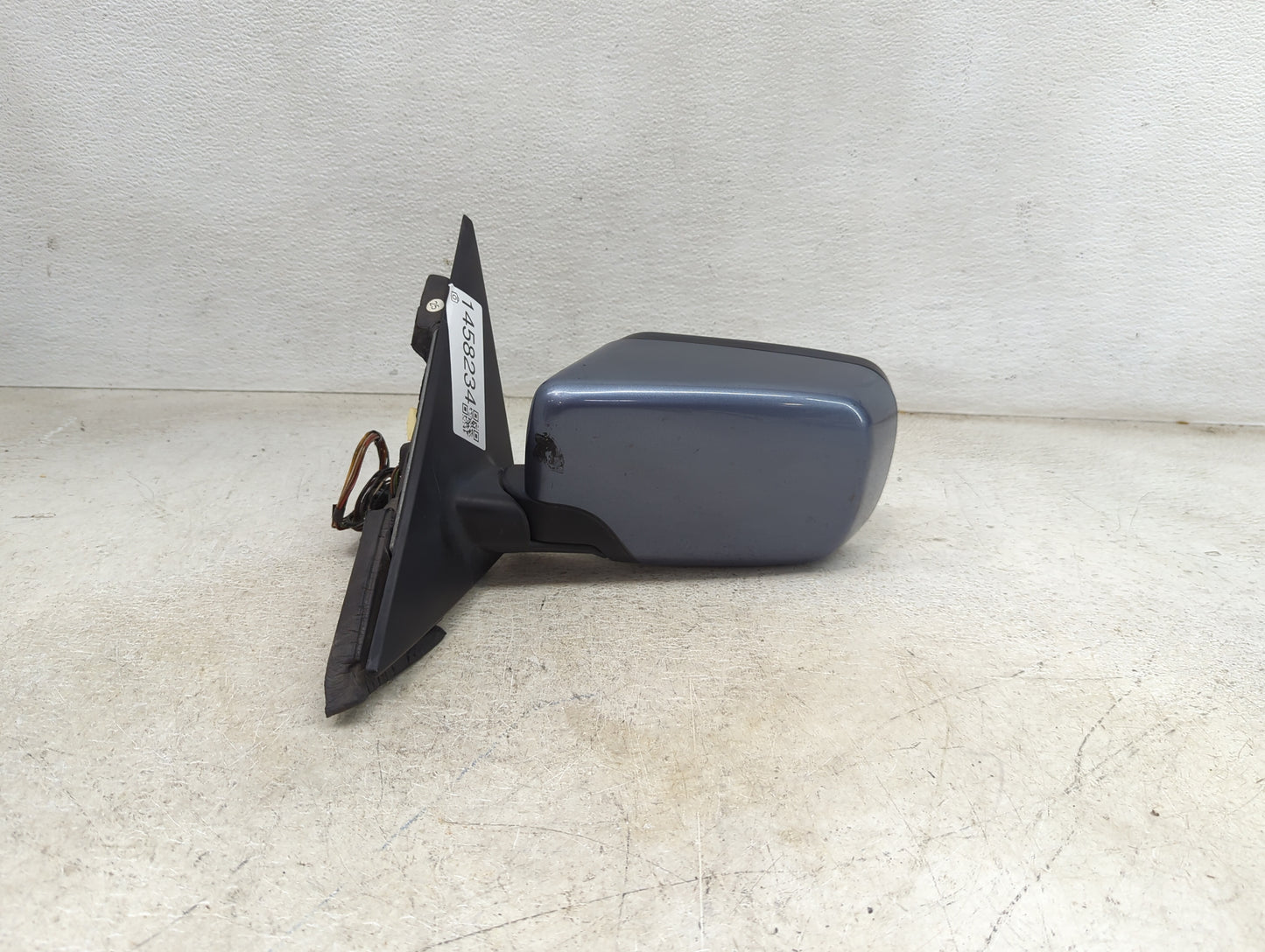 2001-2003 Bmw 325i Driver Side View Mirror - Left Door Mirror OEM Used - Oemusedautoparts1.com