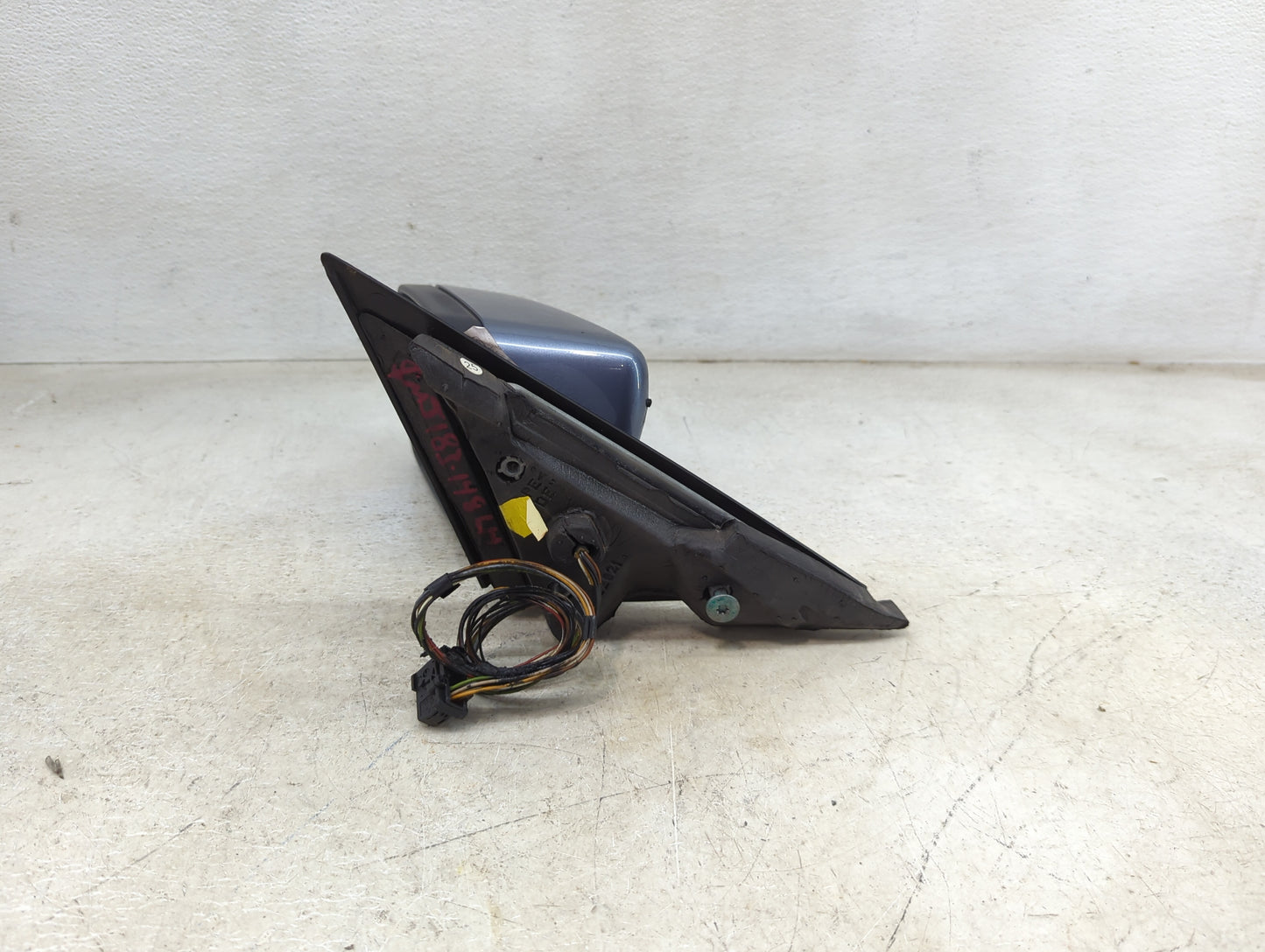 2001-2003 Bmw 325i Driver Side View Mirror - Left Door Mirror OEM Used - Oemusedautoparts1.com