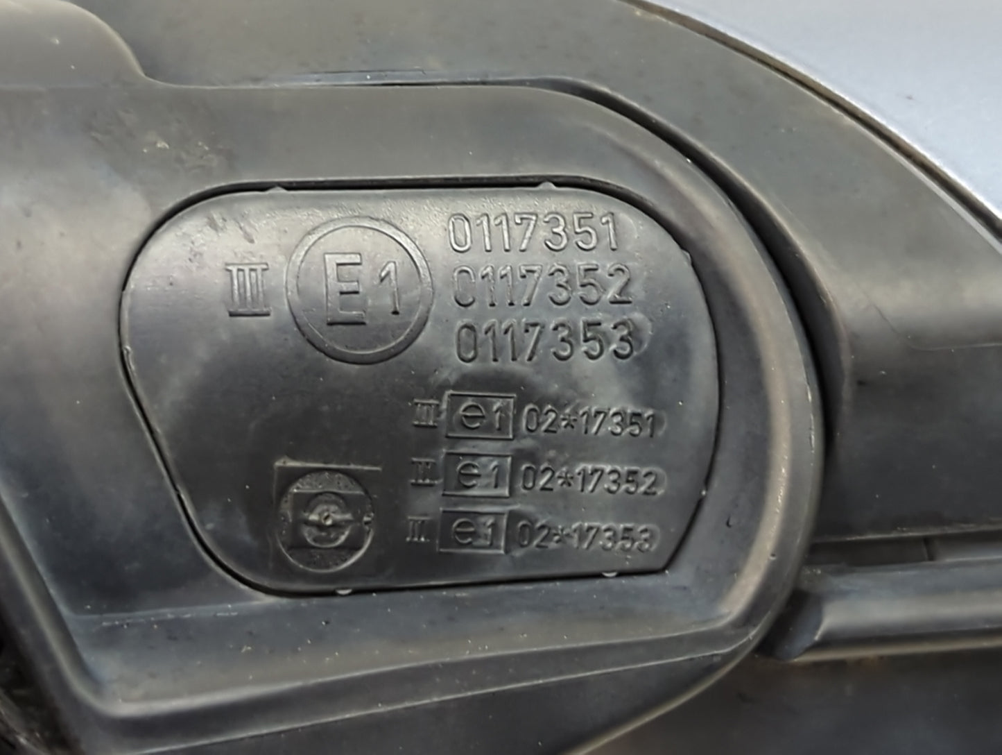 2001-2003 Bmw 325i Driver Side View Mirror - Left Door Mirror OEM Used - Oemusedautoparts1.com