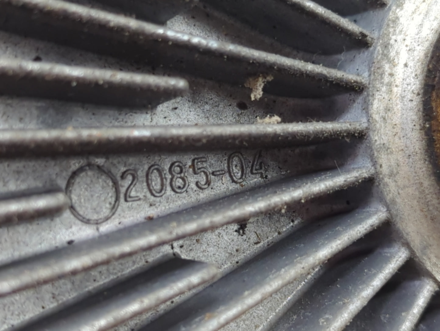 2001-2005 Bmw 325i Radiator Cooling Fan Clutch 1460763 - Oemusedautoparts1.com