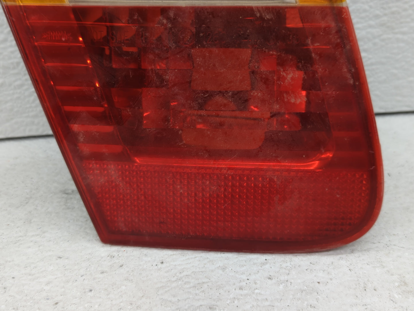 2002-2005 Bmw 325i Tail Light Assembly Driver Left OEM P/N:6907945 Fits Fits 2002 2003 2004 2005 OEM Used Auto Parts - Oemus