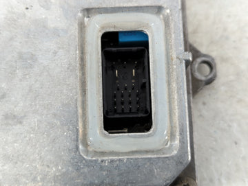 2002-2002 Bmw 325i Headlight Ballast Head Light
