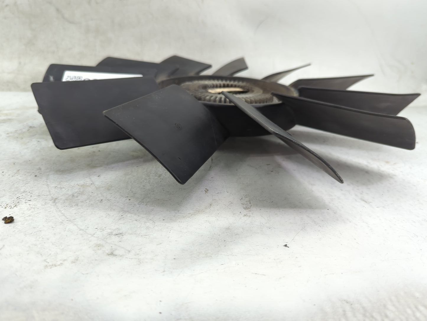 2001-2006 Bmw 330i Radiator Cooling Fan Clutch 1460758 - Oemusedautoparts1.com