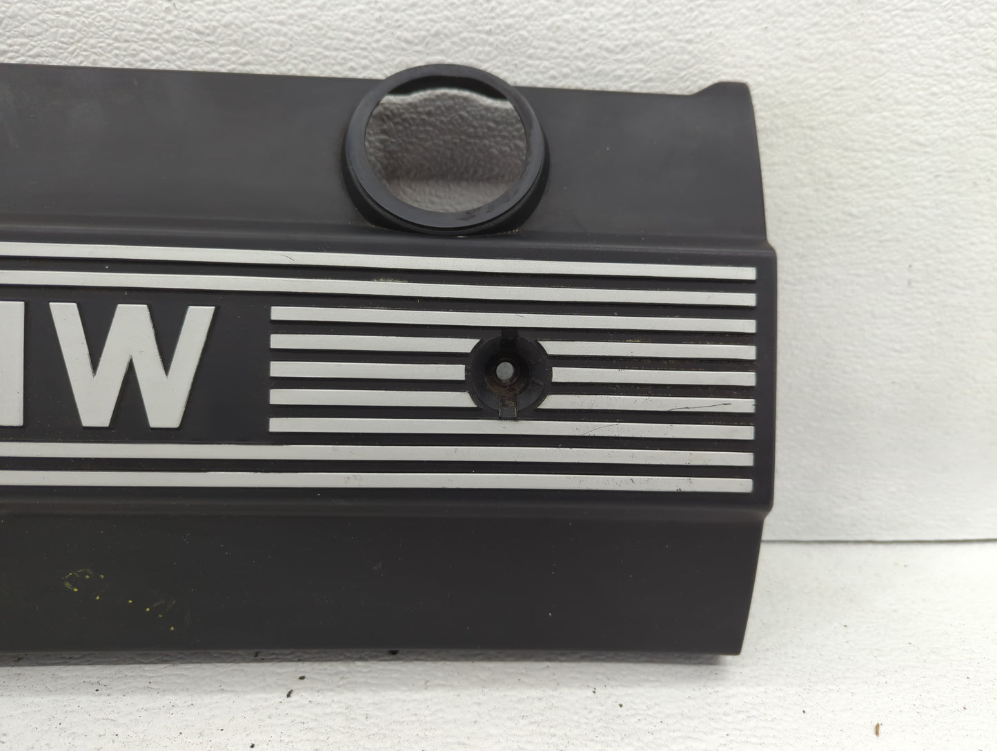 2002 Bmw 330i Engine Cover - Oemusedautoparts1.com