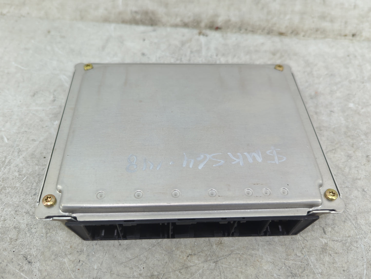 2001-2003 Bmw 525i PCM Engine Control Computer ECU ECM PCU OEM P/N:7519308 7520585 Fits Fits 2001 2002 2003 OEM Used Auto Pa