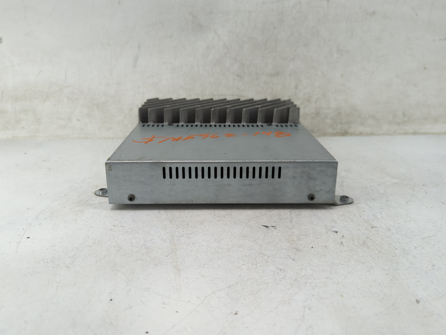 2002 Bmw 525i Radio Speaker Amplifier 8362444|8368861062|175375 - Oemusedautoparts1.com
