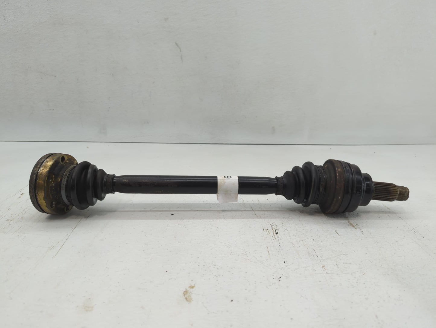 2001-2003 Bmw 525i Axle Shaft Front Driver Cv C/v - Oemusedautoparts1.com
