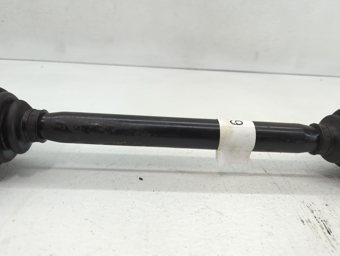 2001-2003 Bmw 525i Axle Shaft Front Driver Cv C/v - Oemusedautoparts1.com