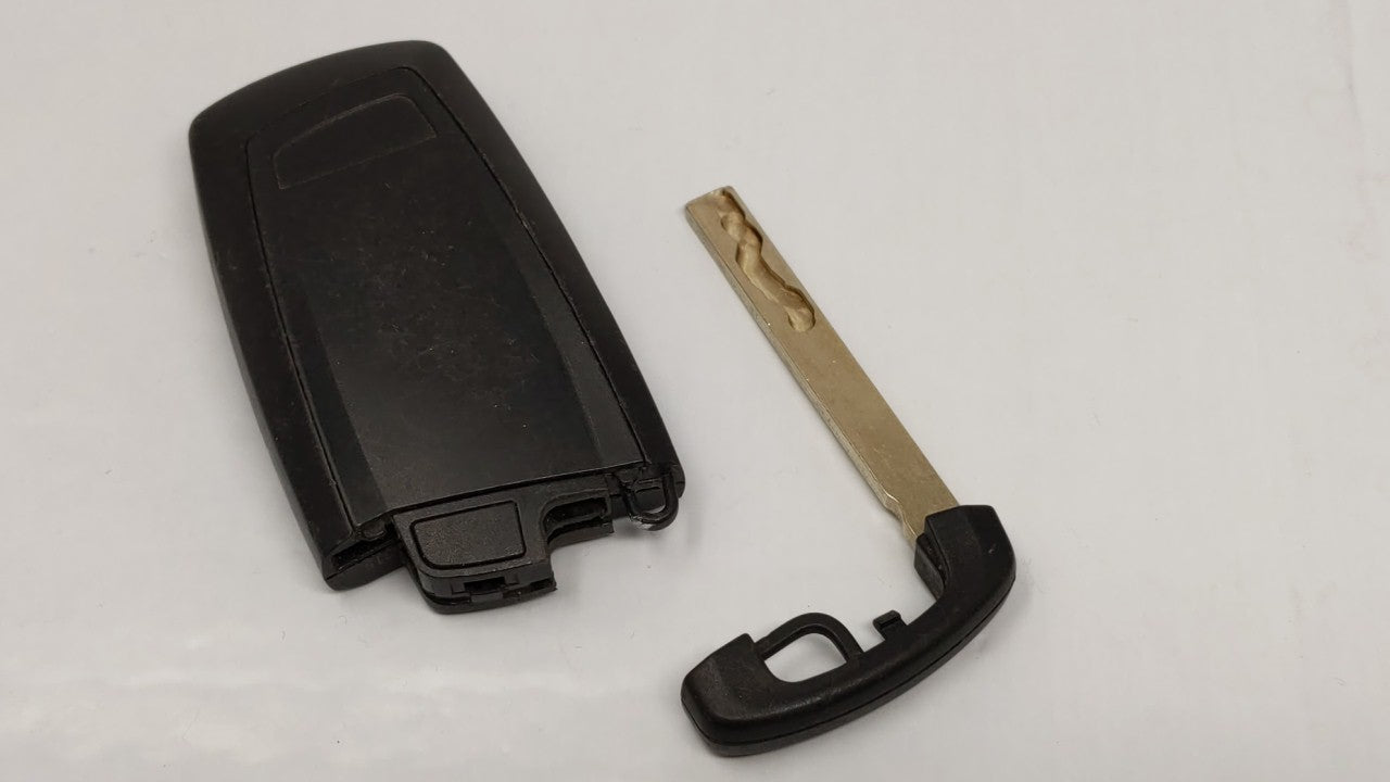 Bmw 530i Keyless Entry Remote Ygohuf5662 9 263 331-01 4 Buttons - Oemusedautoparts1.com