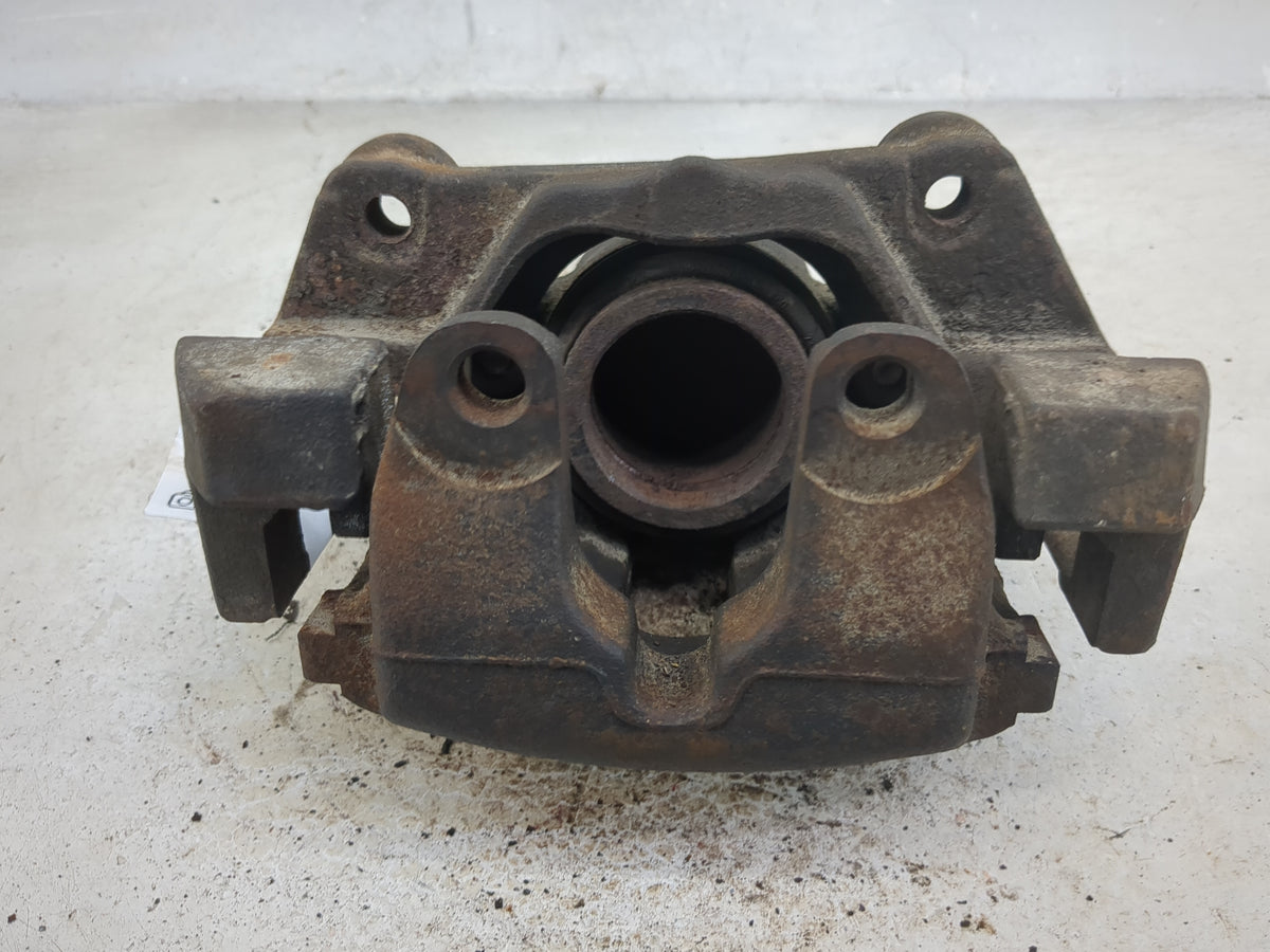 Bmw 540 Front Passenger Right Brake Caliper - Oemusedautoparts1.com