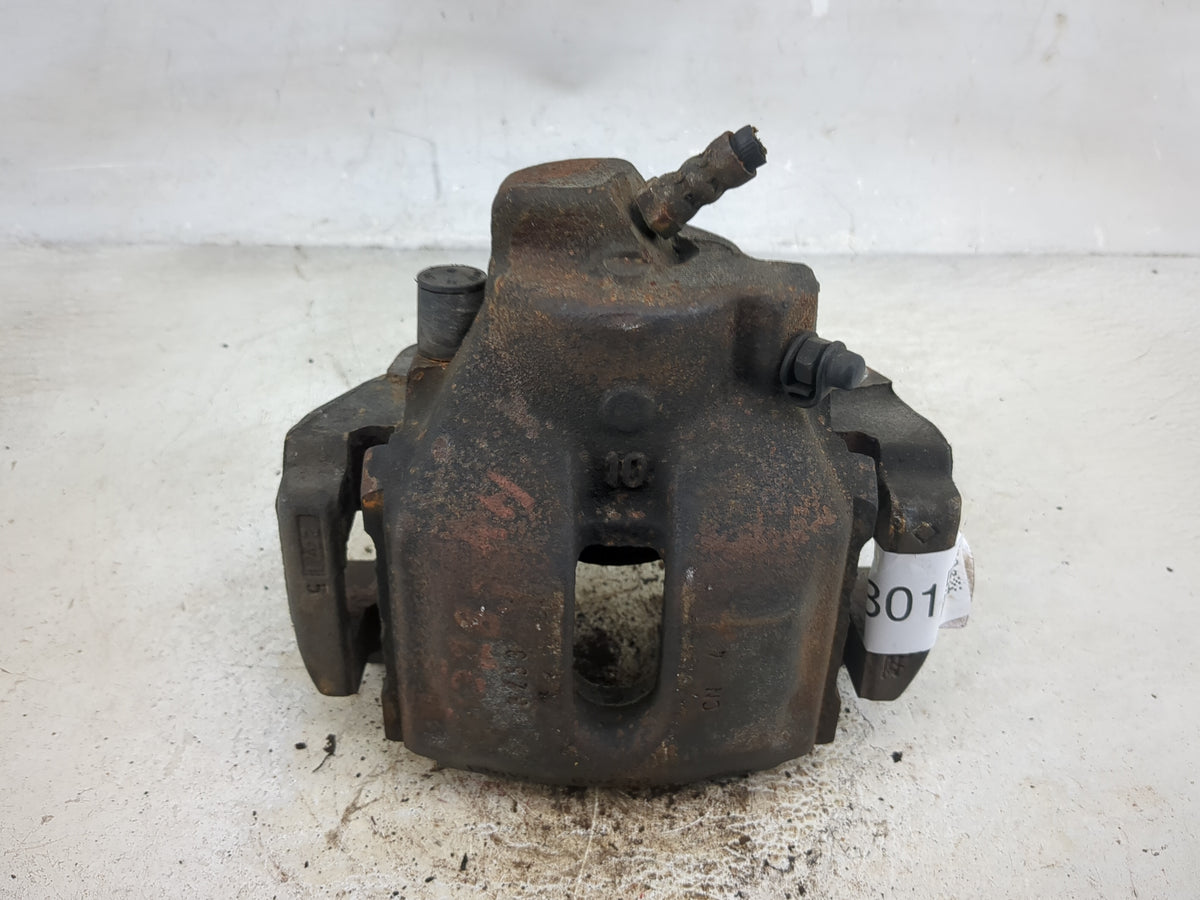 Bmw 540 Front Passenger Right Brake Caliper - Oemusedautoparts1.com