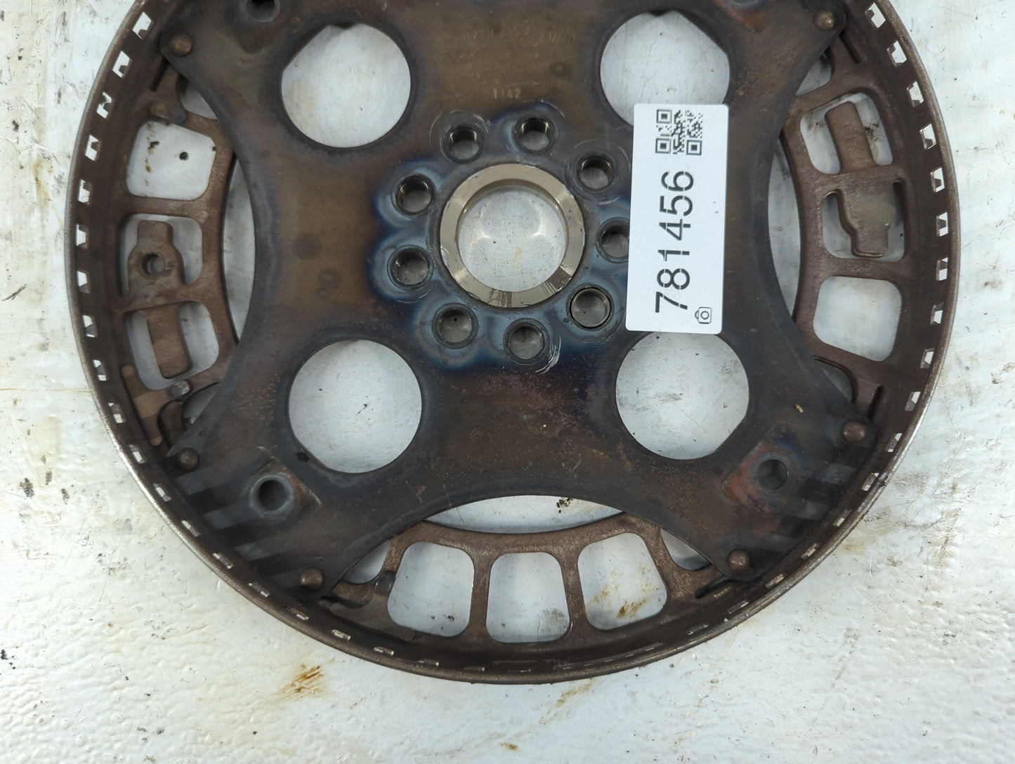 2002 Bmw 540i Transmission Flywheel Flexplate P/N:1122-1 435 235 Fits OEM Used Auto Parts - Oemusedautoparts1.com