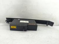 2002 Bmw 745i Radio AM FM Cd Player Receiver Replacement P/N:6 923 547 Fits OEM Used Auto Parts - Oemusedautoparts1.com