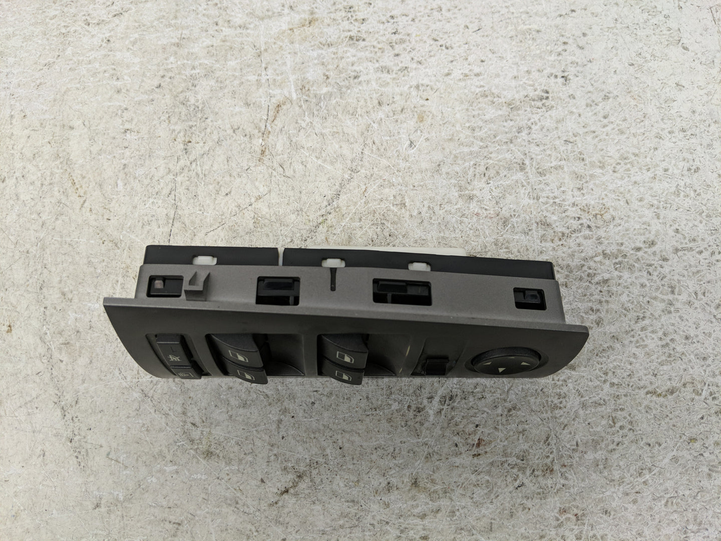 2002-2005 Bmw 745i Master Power Window Switch Replacement Driver Side Left P/N:E0200097 6 917 105 Fits Fits 2002 2003 2004 2