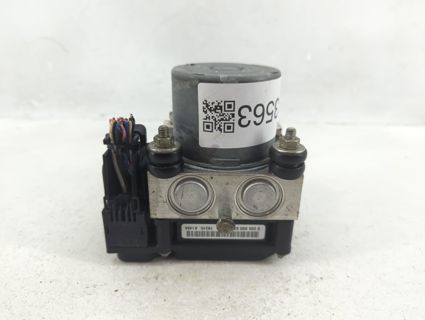 2002-2005 Bmw 745i ABS Pump Control Module Replacement P/N:0 265 231 Fits Fits 2002 2003 2004 2005 OEM Used Auto Parts - Oem
