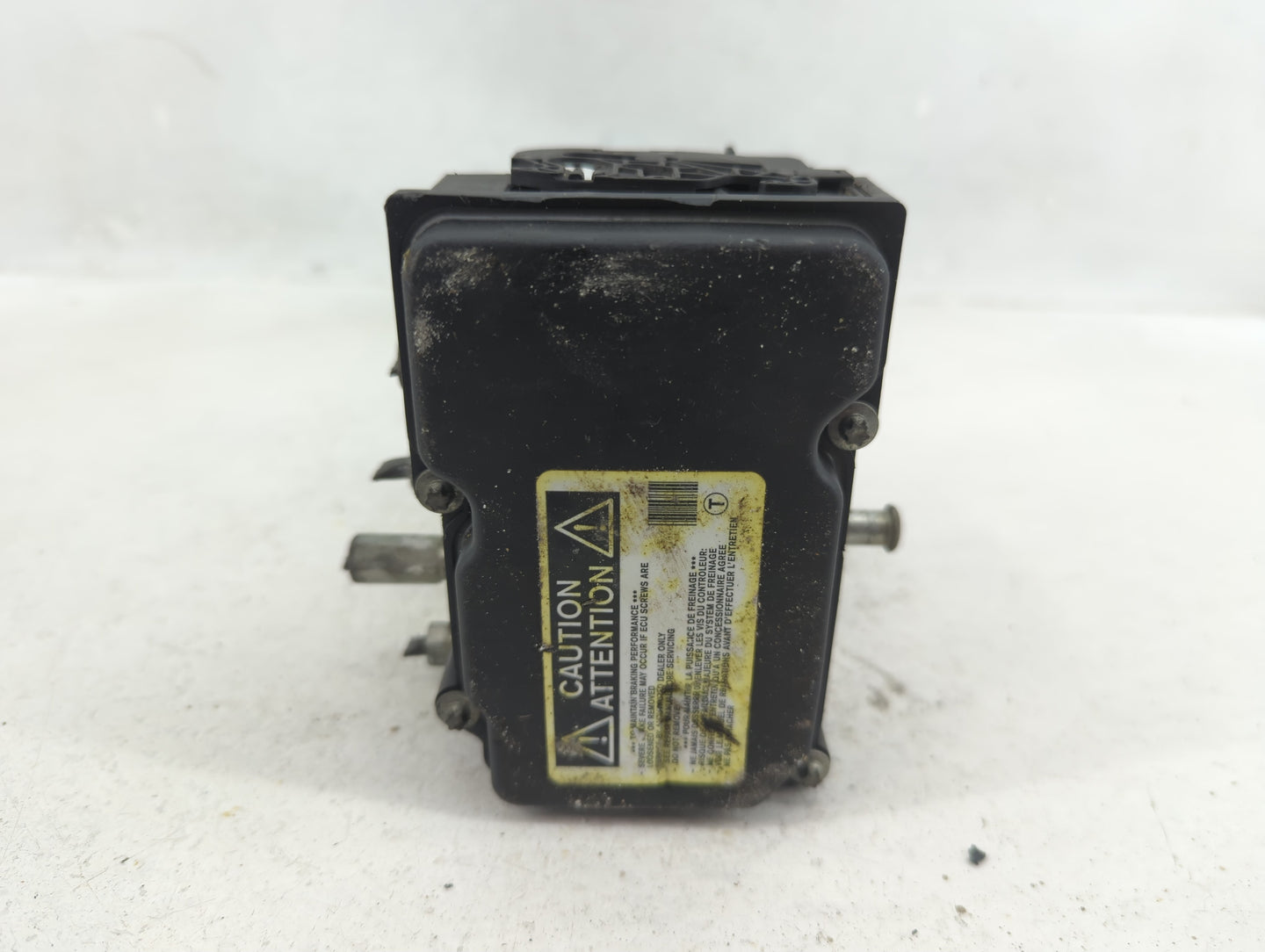 2002-2005 Bmw 745i ABS Pump Control Module Replacement P/N:0 265 231 Fits Fits 2002 2003 2004 2005 OEM Used Auto Parts - Oem