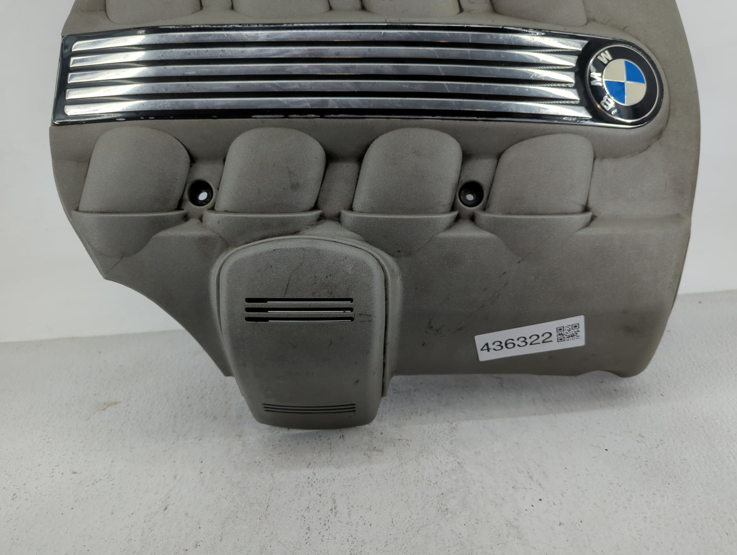 2002 Bmw 745i Engine Cover - Oemusedautoparts1.com