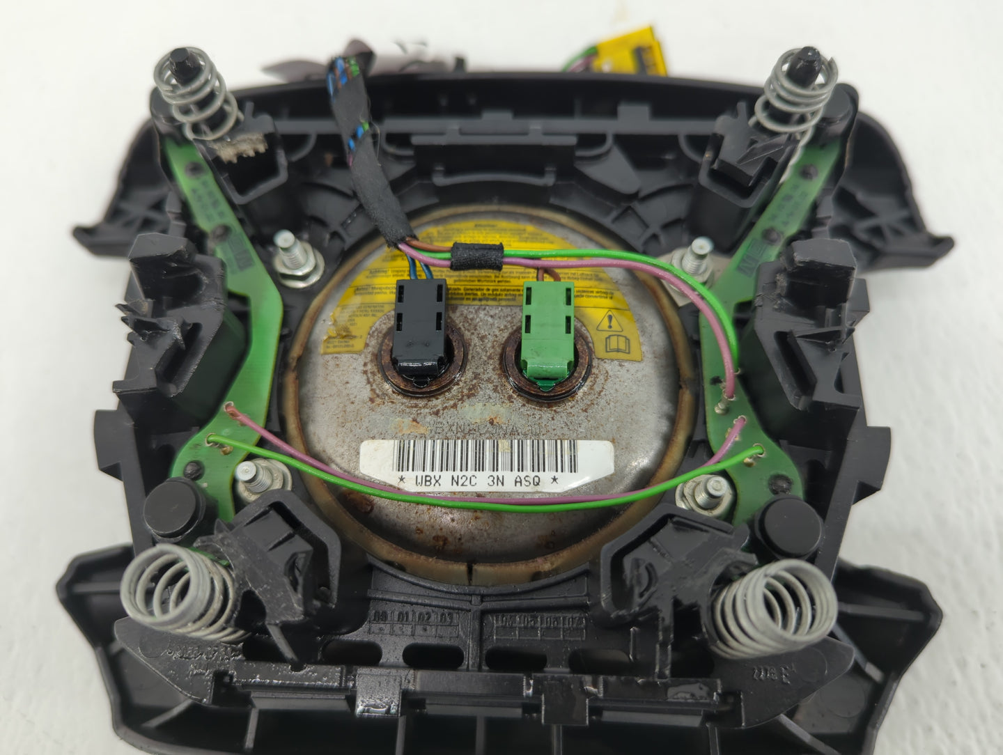 2002 Bmw 745i Air Bag Driver Left Steering Wheel Mounted Fits OEM Used Auto Parts - Oemusedautoparts1.com