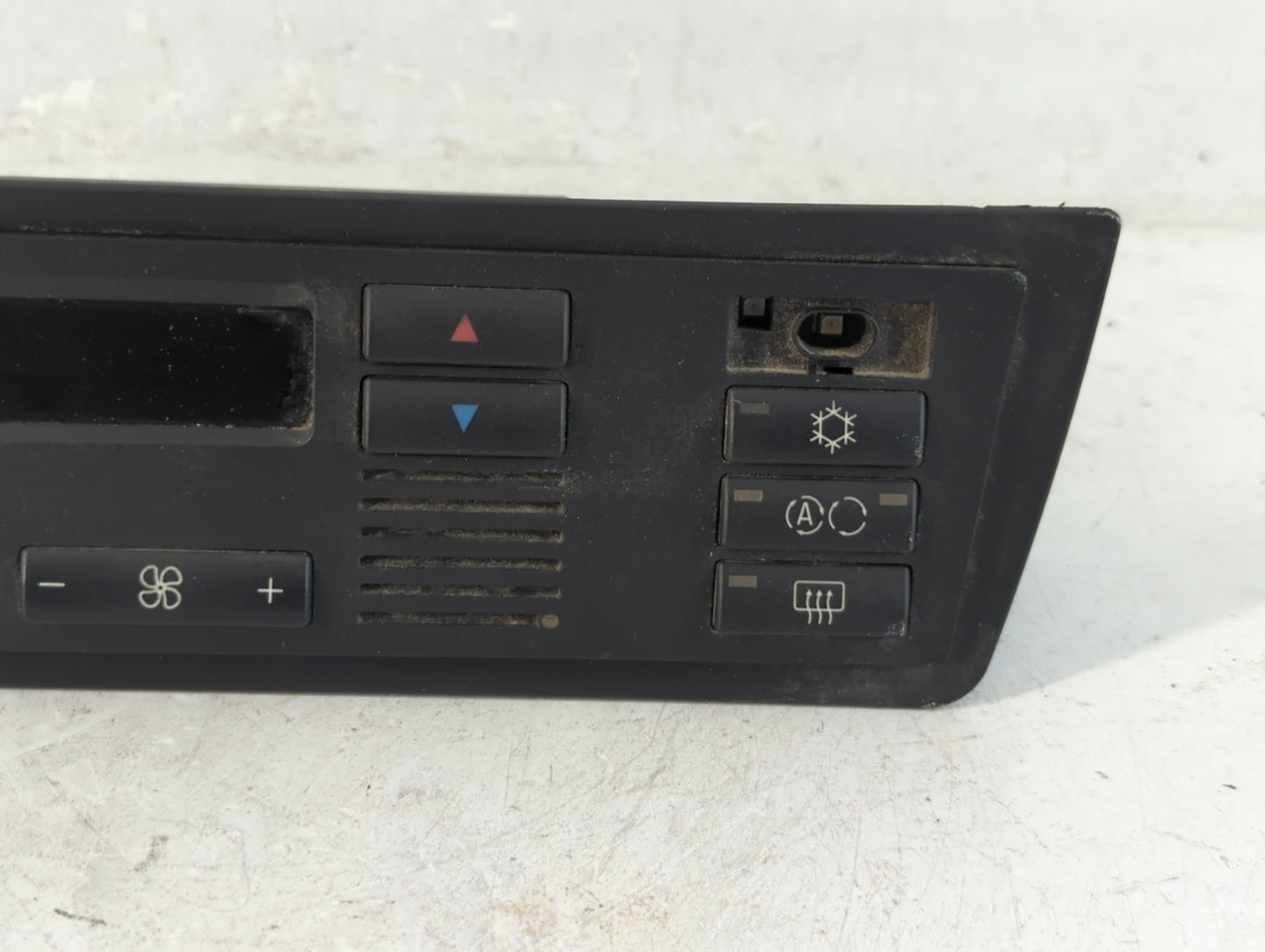 2001-2006 Bmw X5 Climate Control Module Temperature AC/Heater Replacement P/N:64 11- 6 926 882 Fits OEM Used Auto Parts - Oe
