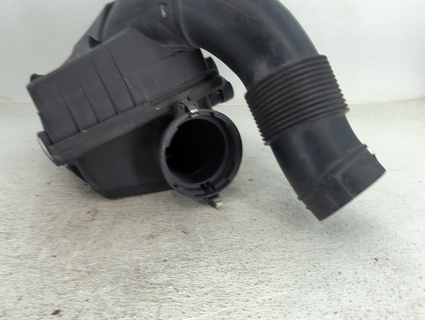 2000-2003 Bmw X5 Air Cleaner Intake-duct Hose Tube - Oemusedautoparts1.com