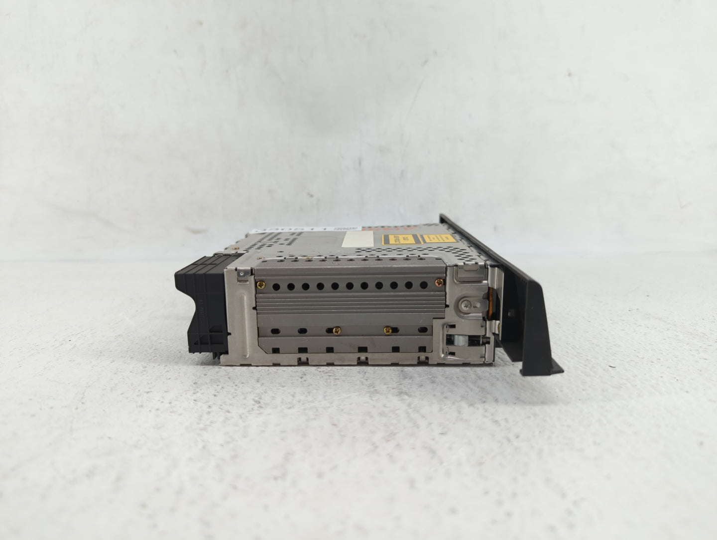 2000-2006 Bmw X5 Am Fm Cd Player Radio Receiver - Oemusedautoparts1.com