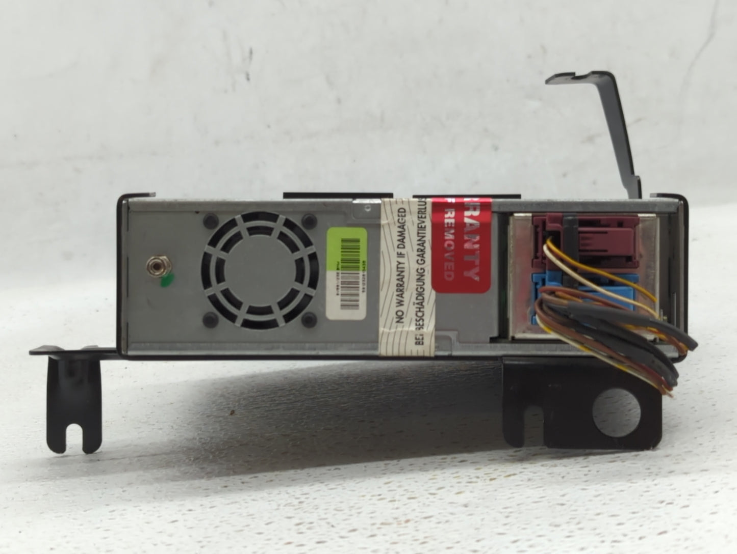 2002 Bmw X5 Radio AM FM Cd Player Receiver Replacement P/N:6920758 Fits OEM Used Auto Parts - Oemusedautoparts1.com