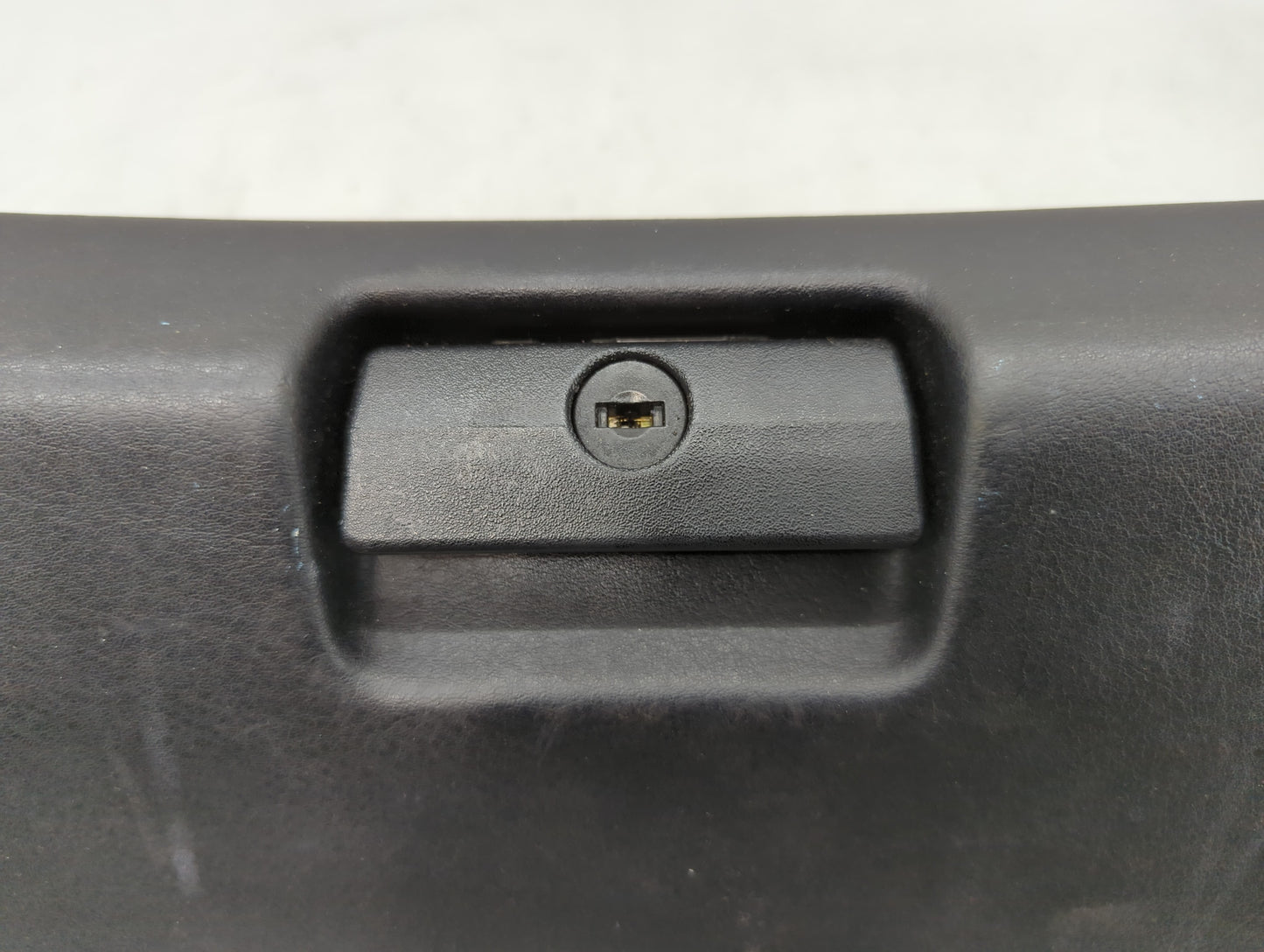 2002 Bmw Z3 Passenger Glove Box Door Storage Compartment - Oemusedautoparts1.com