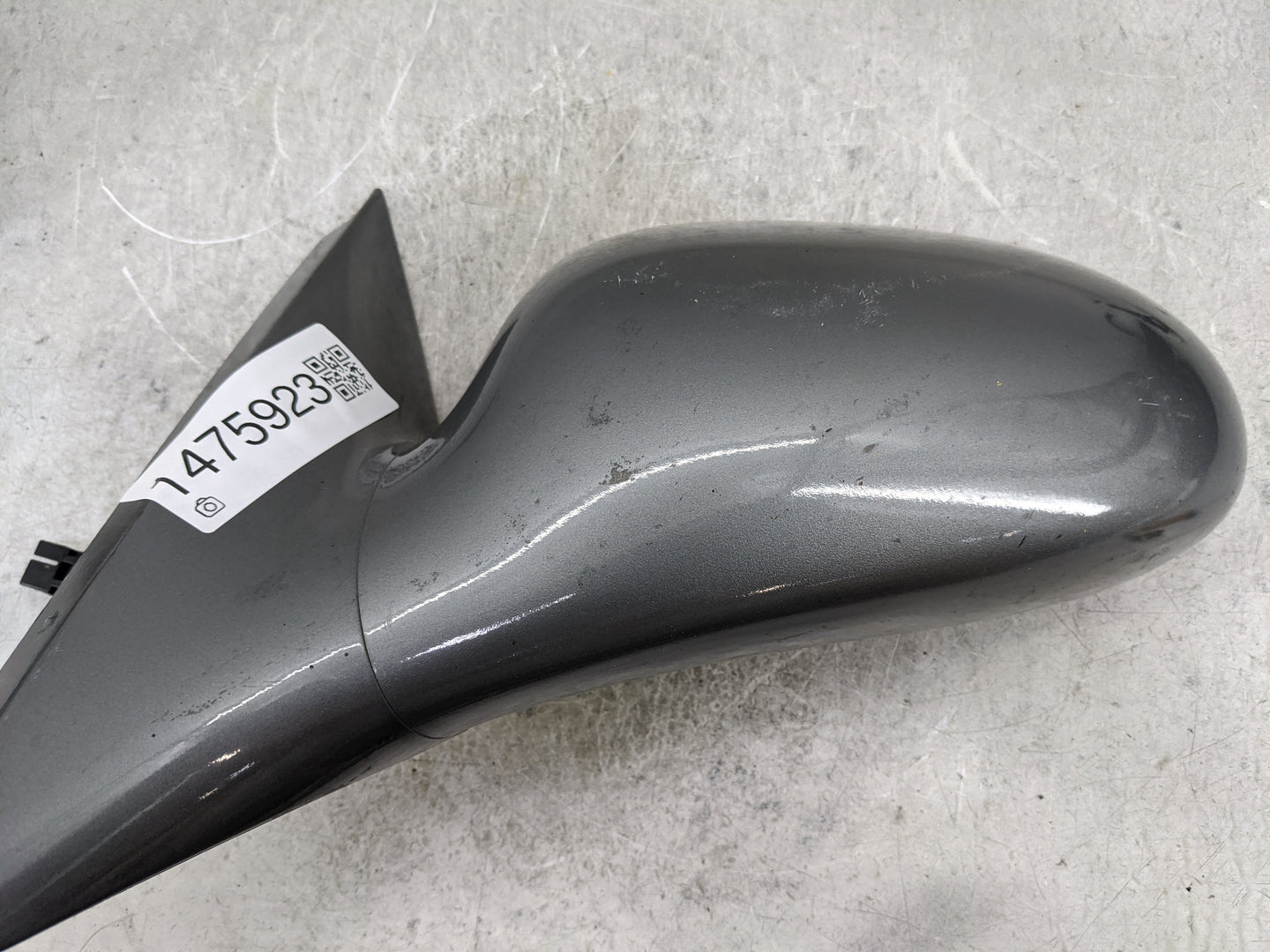 2002 Buick Century Driver Side View Mirror - Left Door Mirror OEM Used - Oemusedautoparts1.com