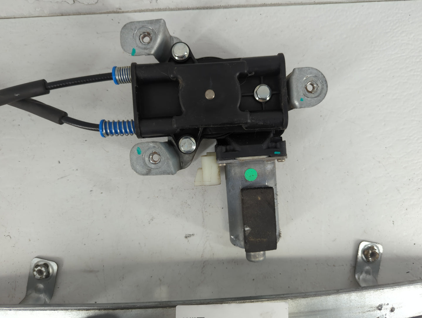 1997-2005 Buick Century Driver Left Front Window Regulator - Oemusedautoparts1.com
