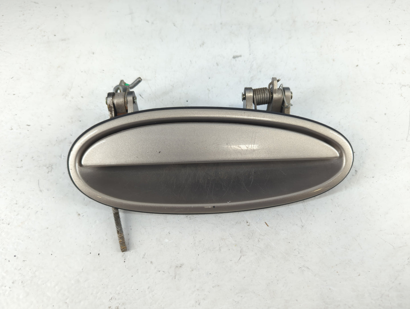 1997 Buick Century Passenger Rear Right Door Handle Exterior Assembly 702948 - Oemusedautoparts1.com