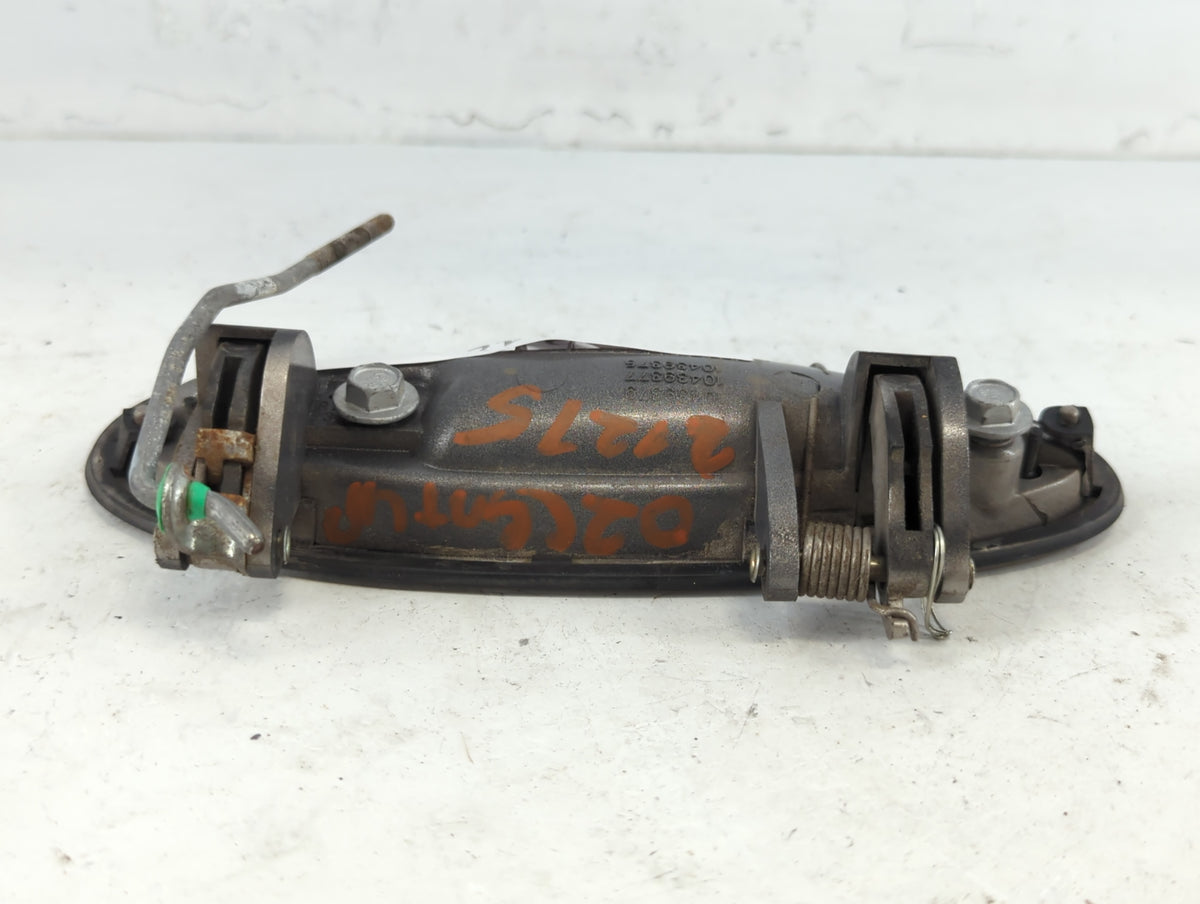 1997 Buick Century Passenger Rear Right Door Handle Exterior Assembly 702948 - Oemusedautoparts1.com