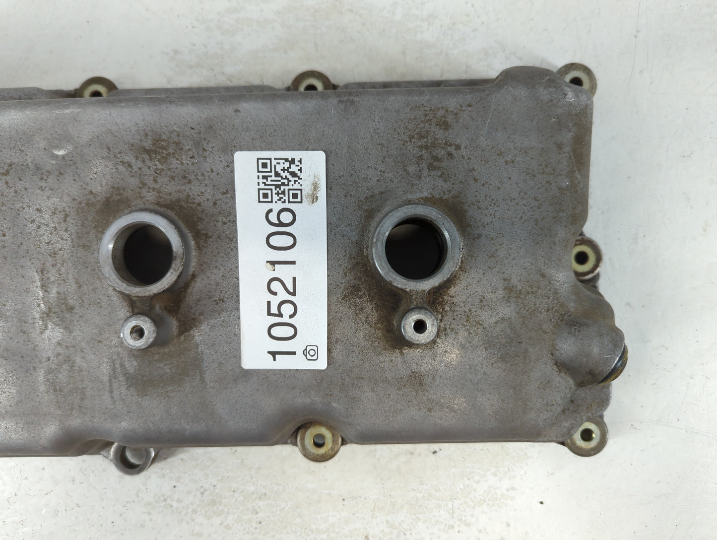 2002 Buick Lesabre Driver Left Cylinder Head Valve Cover Fits OEM Used Auto Parts - Oemusedautoparts1.com