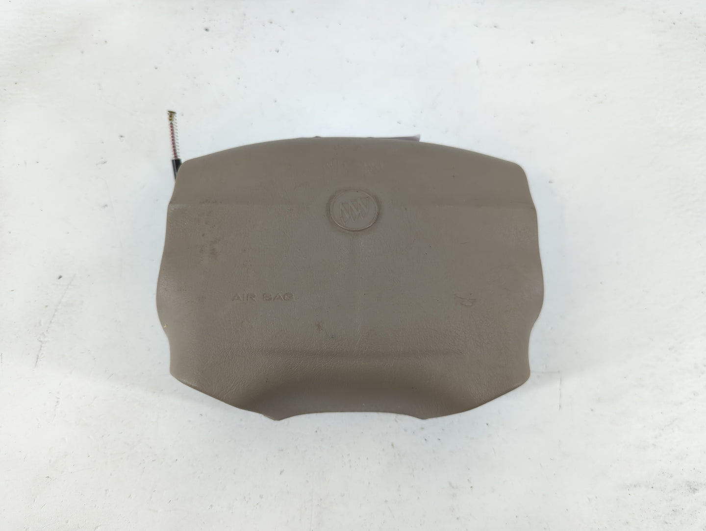 2002 Buick Lesabre Air Bag Driver Left Steering Wheel Mounted - Oemusedautoparts1.com