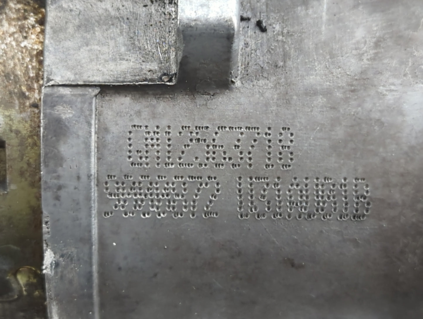 2002-2003 Buick Lesabre Car Starter Motor Solenoid OEM Fits Fits 2001 2002 2003 OEM Used Auto Parts - Oemusedautoparts1.com