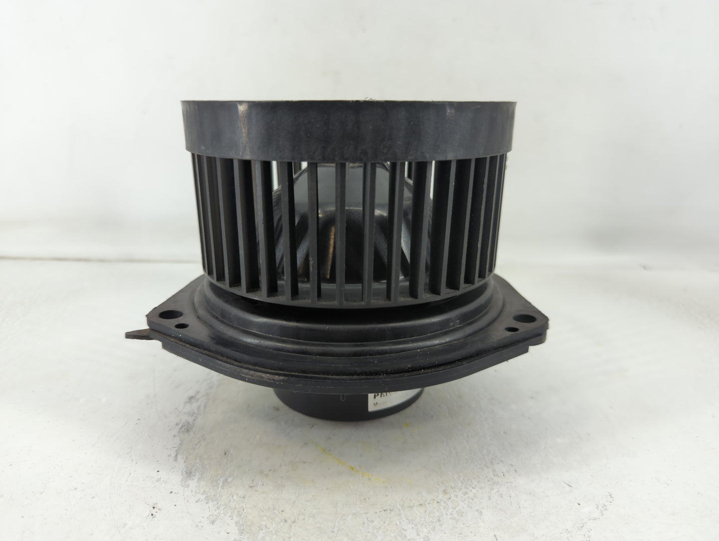 2002-2005 Buick Lesabre Heater AC Blower Motor P/N:PM9218 Fits Fits 2002 2003 2004 2005 OEM Used Auto Parts - Oemusedautopar