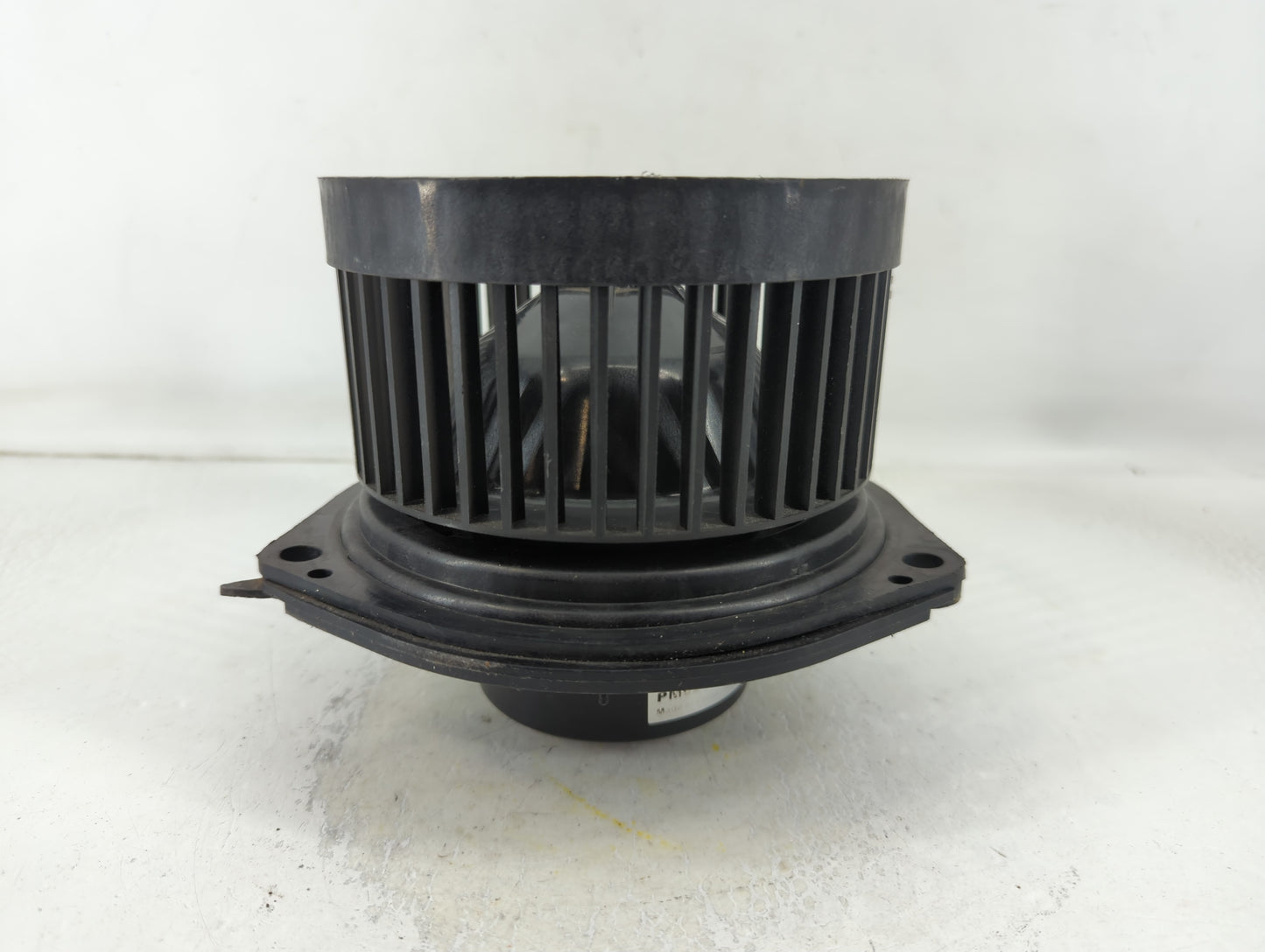 2002-2005 Buick Lesabre Heater AC Blower Motor P/N:PM9218 Fits Fits 2002 2003 2004 2005 OEM Used Auto Parts - Oemusedautopar