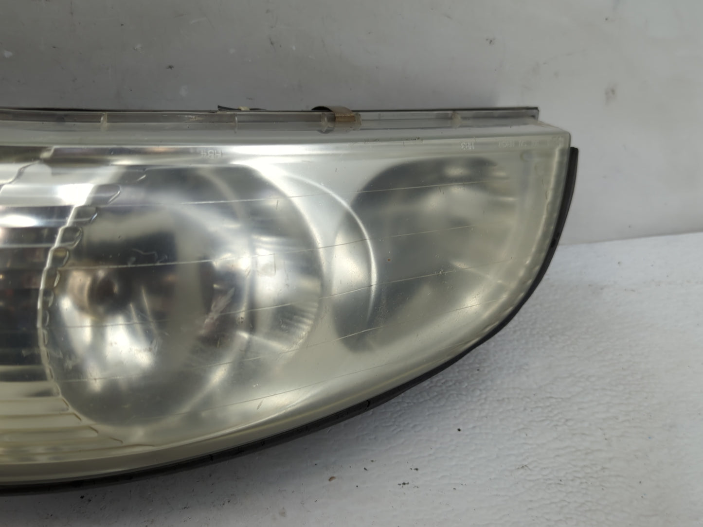 1997-2005 Buick Park Avenue Driver Left Oem Head Light Headlight Lamp - Oemusedautoparts1.com