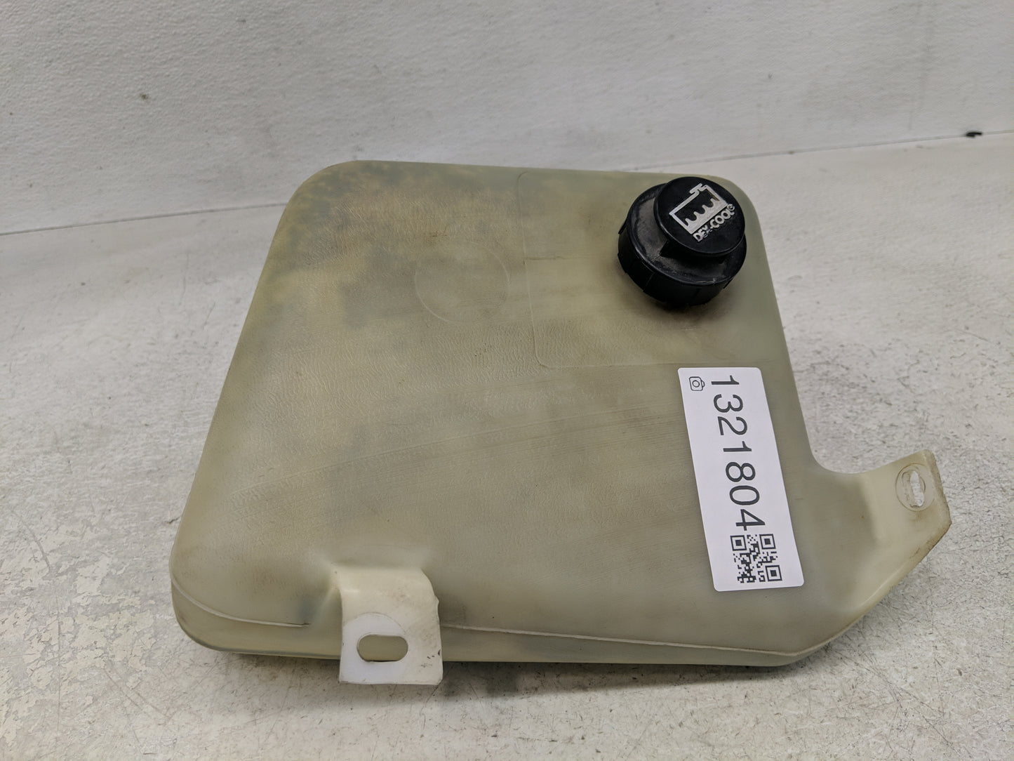1997-2005 Buick Park Avenue Windshield Washer Fluid Reservoir Bottle Oem - Oemusedautoparts1.com
