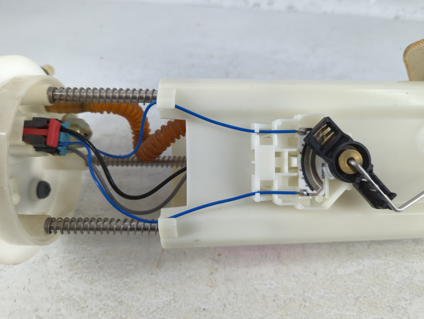 2002-2002 Buick Rendezvous Electrical Gas Fuel Pump Assembly - Oemusedautoparts1.com