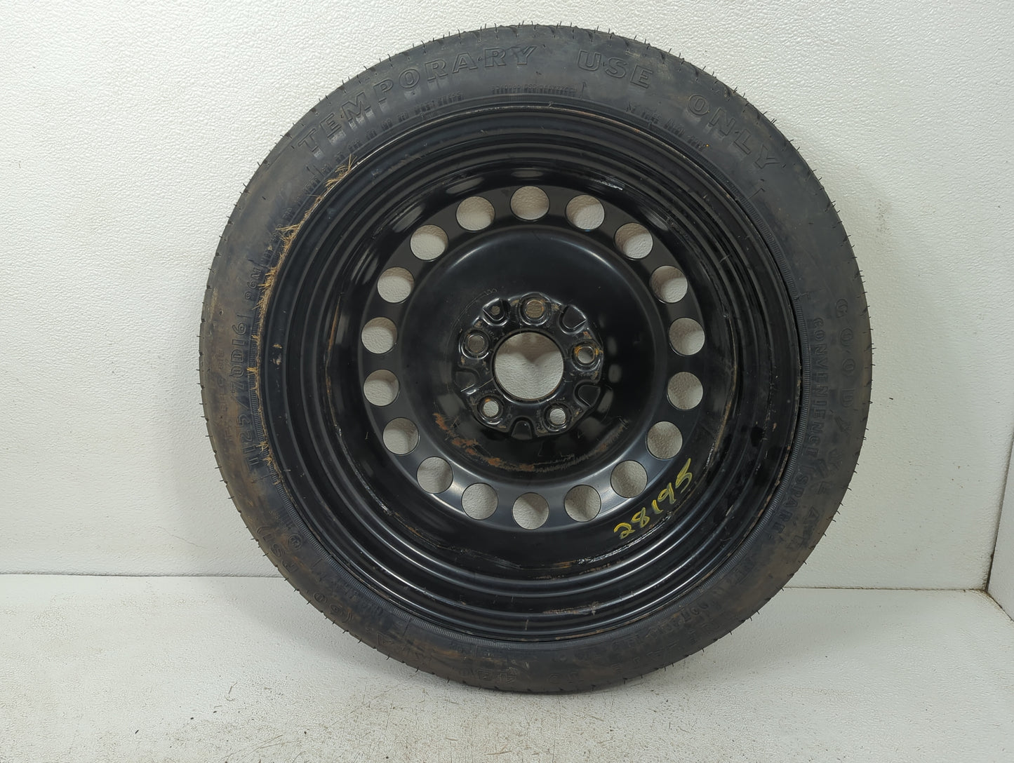 2002 Buick Lesabre (80 & Up) Lesabr Spare Donut Tire Wheel Rim Oem - Oemusedautoparts1.com