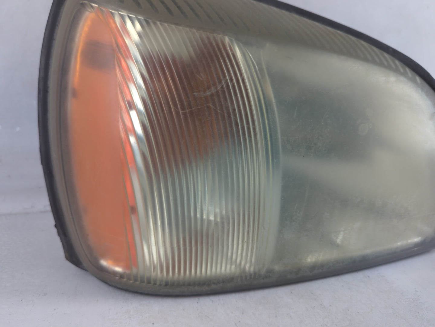 2000-2002 Cadillac Deville Passenger Right Oem Head Light Headlight Lamp - Oemusedautoparts1.com