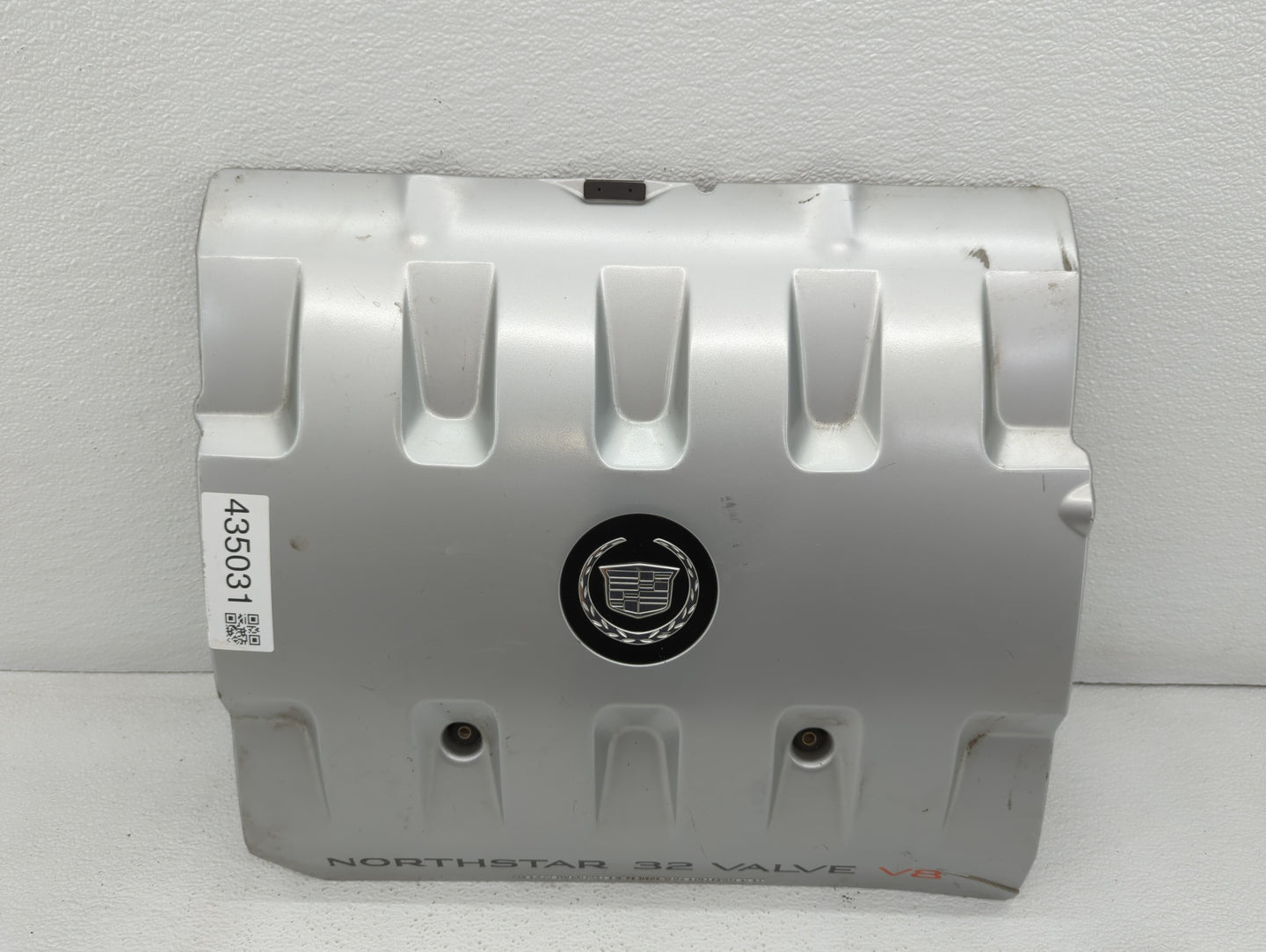 2002 Cadillac Deville Engine Cover - Oemusedautoparts1.com