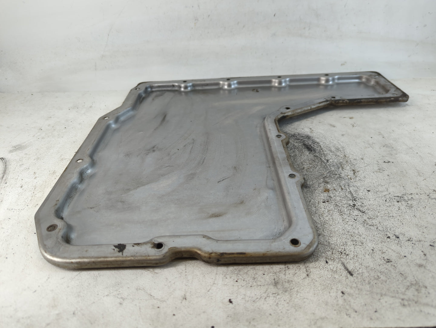 1994-2005 Cadillac Deville Engine Oil Pan Fits Fits 1994 1995 1996 1997 1998 1999 2000 2001 2002 2003 2004 2005 2006 2009 OE