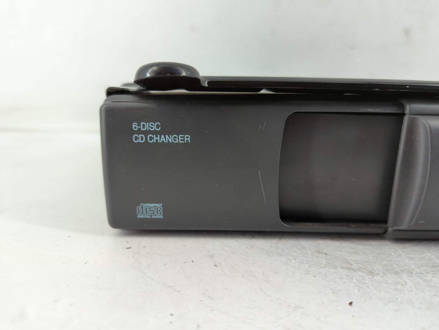 2002-2005 Cadillac Deville Radio AM FM Cd Player Receiver Replacement P/N:25740088 Fits Fits 2002 2003 2004 2005 OEM Used Au