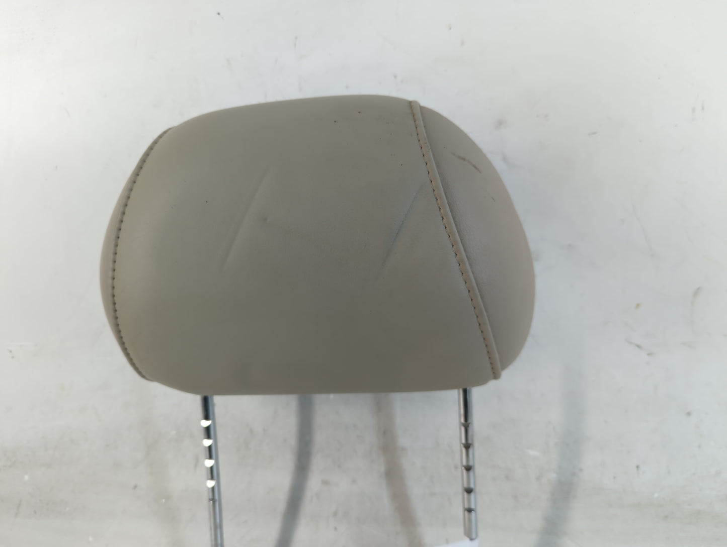 2000-2003 Cadillac Deville Headrest Head Rest Front Driver Passenger Seat Fits Fits 2000 2001 2002 2003 OEM Used Auto Parts 