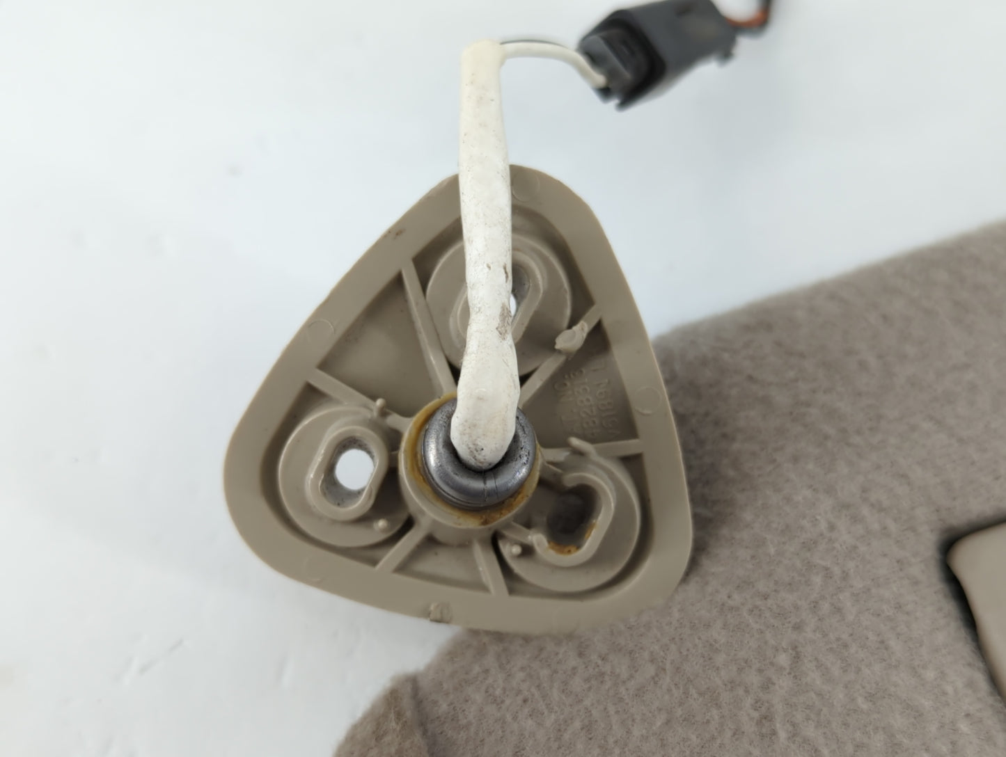 2000-2002 Cadillac Eldorado Sun Visor Shade Replacement Driver Left Mirror Fits Fits 2000 2001 2002 OEM Used Auto Parts - Oe